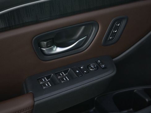 Used 2023 Honda Pilot Elite image 24