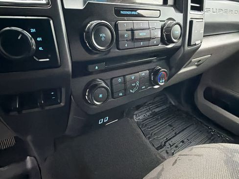 Used 2018 Ford F250 XLT w/ XLT Value Package image 14