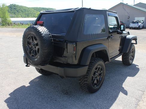 Used 2015 Jeep Wrangler Sport AWD/4WD image 5
