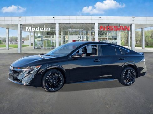 New 2027 Nissan Sentra SR w/ SR Premium Package FWD image 1