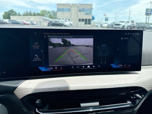 Used 2025 BMW 430i Convertible RWD image 17