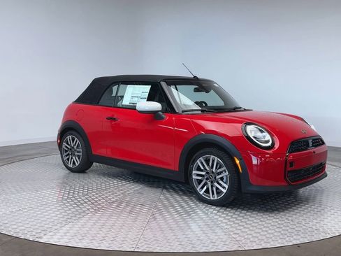 New 2026 MINI Cooper S image 2