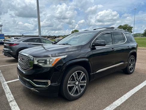 Used 2017 GMC Acadia Denali FWD image 1
