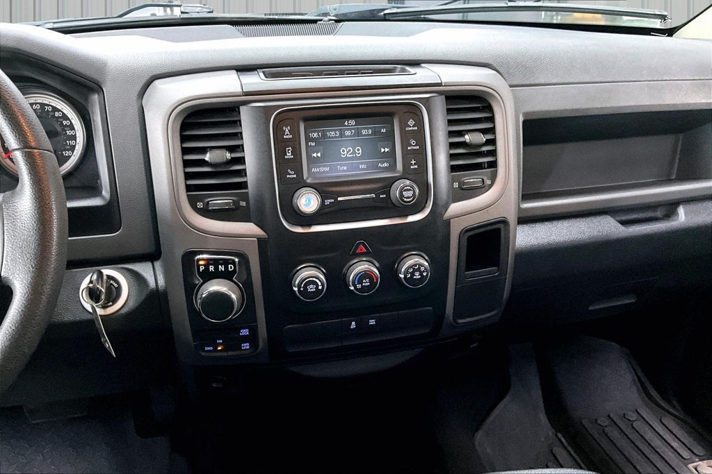 Used 2017 RAM 1500 ST w/ SXT Appearance Group AWD/4WD image 9