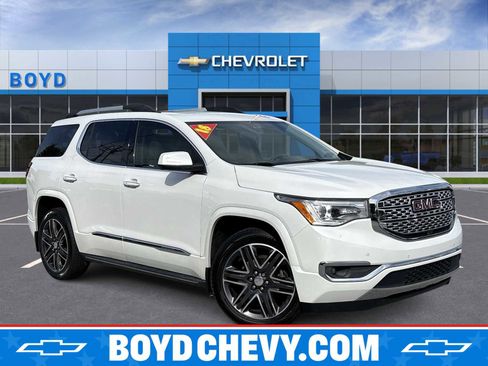 Used 2018 GMC Acadia Denali w/ Technology Package AWD/4WD image 1