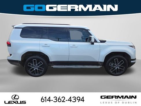 Certified 2024 Lexus GX 550 w/ Accessory Package (31) image 9