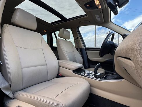 Used 2017 BMW X3 xDrive28i image 27