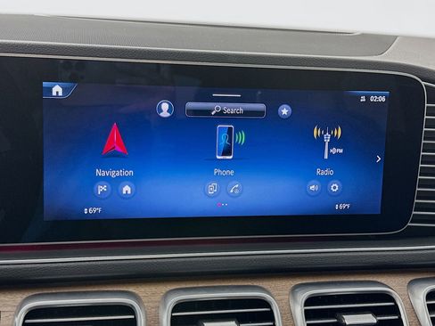 Used 2025 Mercedes-Benz GLE 350 4MATIC image 16