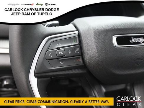 New 2025 Jeep Grand Cherokee Altitude image 15