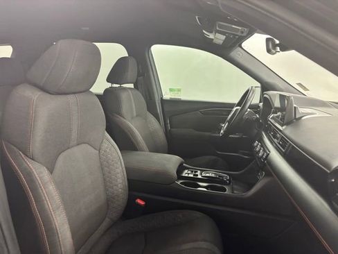 Used 2025 Honda Pilot Sport image 23