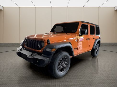 Used 2025 Jeep Wrangler Unlimited Sport AWD/4WD image 1
