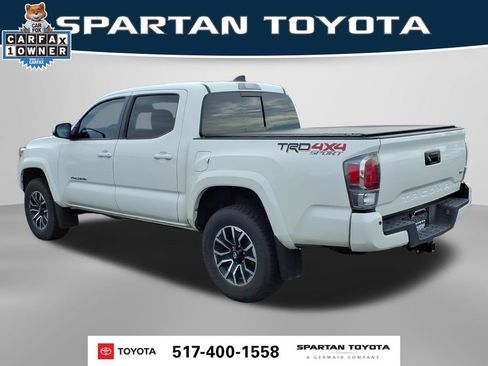 Used 2021 Toyota Tacoma TRD Sport w/ Technology Package AWD/4WD image 9