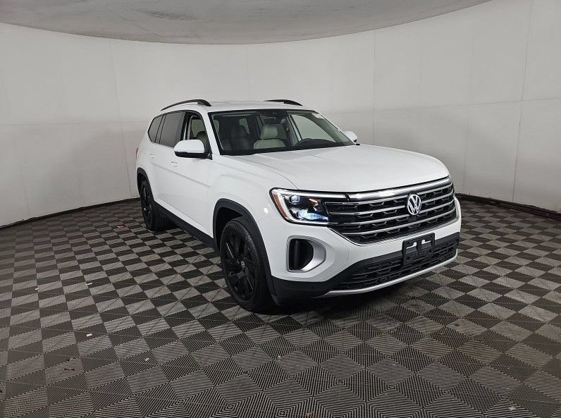 Used 2024 Volkswagen Atlas SE AWD/4WD image 1