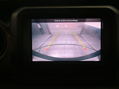 Used 2020 Jeep Wrangler Sport image 15