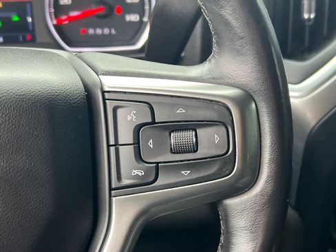 Certified 2019 Chevrolet Silverado 1500 LT w/ Texas Edition image 18