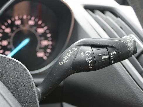 Used 2018 Ford Escape S FWD image 35