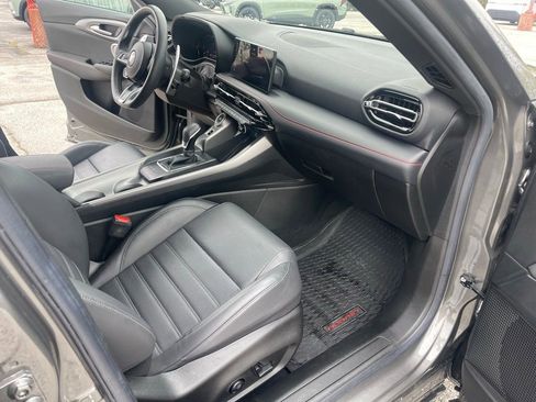 Used 2024 Dodge Hornet R/T Plus w/ Tech Pack Plus w/o Parking image 19