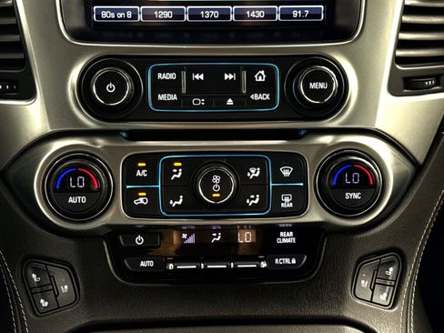 Used 2020 Chevrolet Tahoe Premier w/ Max Trailering Package AWD/4WD image 21