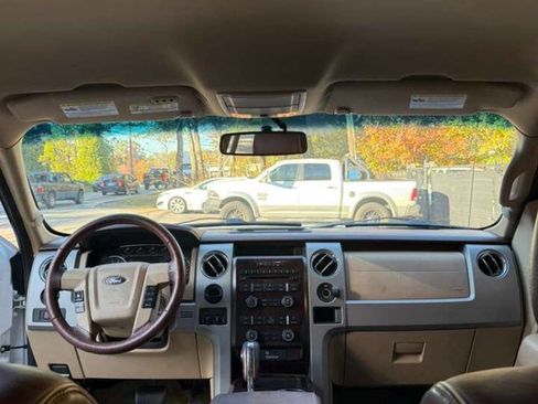 Used 2011 Ford F150 King Ranch image 12