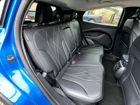 Used 2025 Ford Mustang Mach-E Select w/ Interior Protection Package image 19