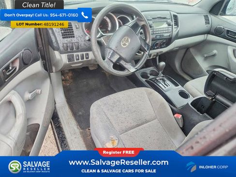 Used 2012 Toyota Tacoma 4x4 Regular Cab image 11