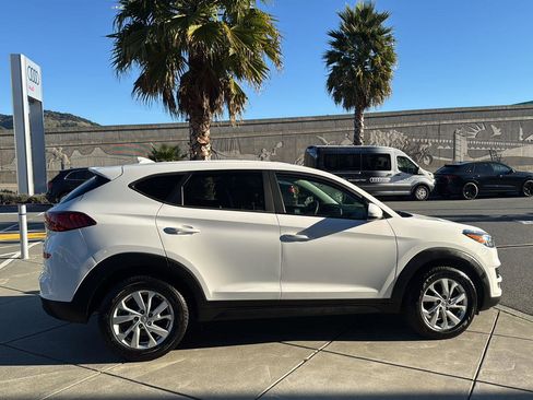 Used 2020 Hyundai Tucson SE image 5