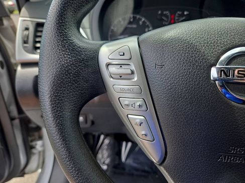 Used 2017 Nissan Sentra S FWD image 21