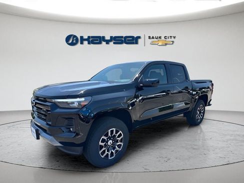New 2026 Chevrolet Colorado Z71 w/ Technology Package AWD/4WD image 3