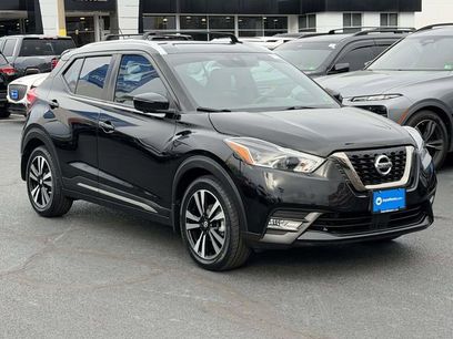 Used 2020 Nissan Kicks SR w/ Exterior Package
