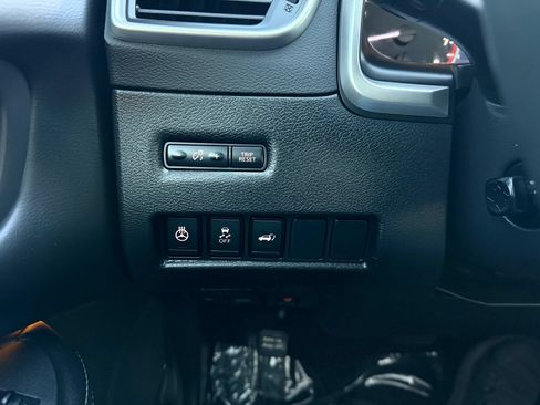 Used 2017 Nissan Murano Platinum w/ Platinum Technology Package AWD/4WD image 33