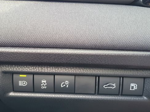 Used 2025 Toyota Camry LE image 26