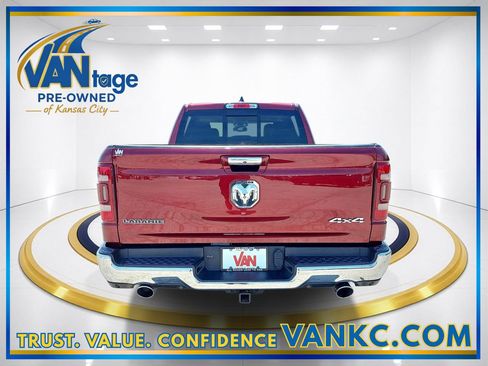 Used 2020 RAM 1500 Laramie AWD/4WD image 7