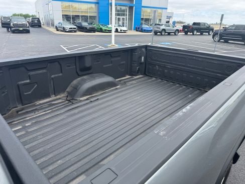 Used 2025 Chevrolet Silverado 2500 LT w/ Convenience Package AWD/4WD image 14
