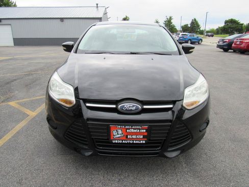 Used 2014 Ford Focus SE FWD image 9