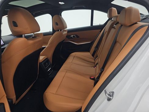 Used 2025 BMW 330i Sedan image 13