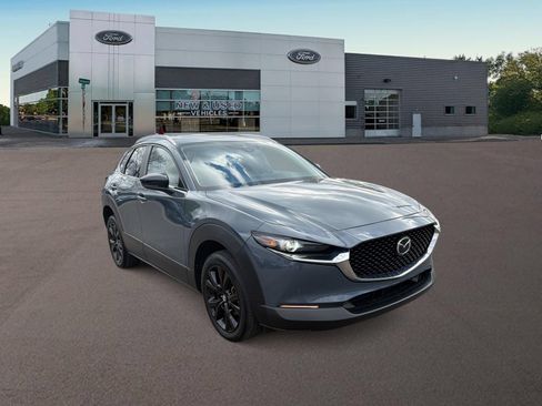 Used 2023 MAZDA CX-30 AWD 2.5 S w/ Preferred Package image 2