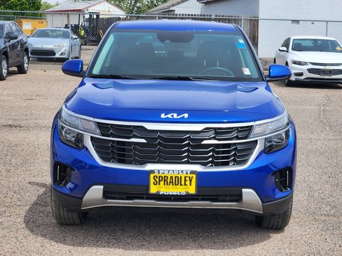 Used 2024 Kia Seltos LX AWD/4WD image 6