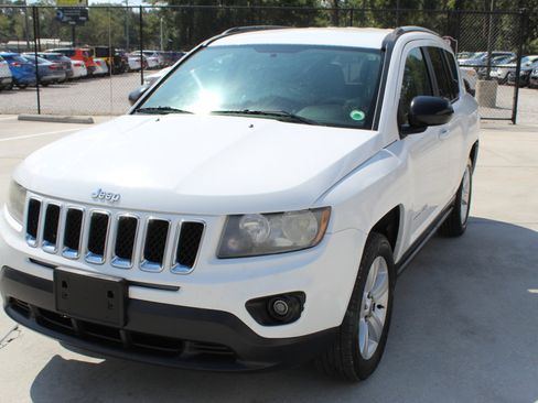 Used 2016 Jeep Compass Sport w/ Power Value Group image 23