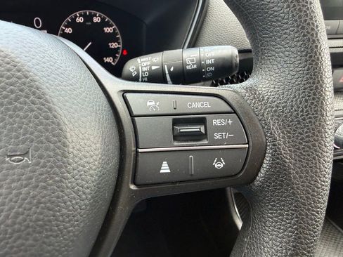 Used 2023 Honda CR-V EX image 14
