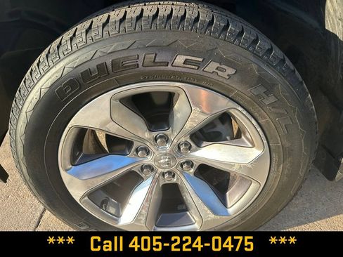 Used 2019 RAM 1500 Limited AWD/4WD image 3