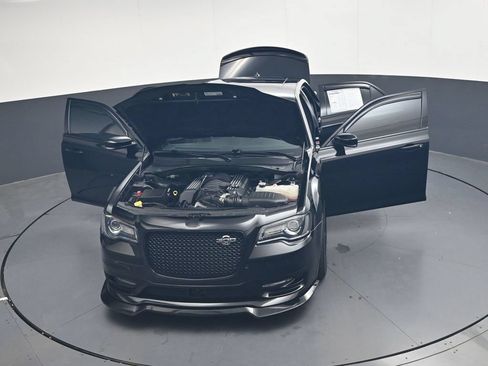Used 2023 Chrysler 300 C RWD image 42