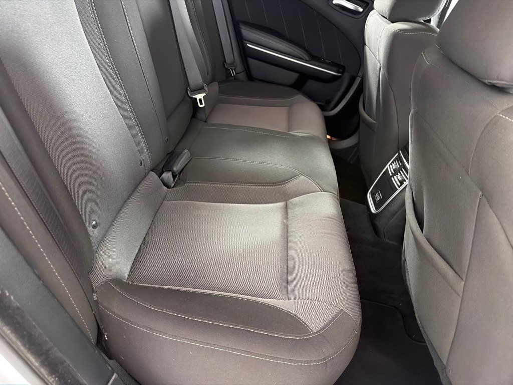 Used 2022 Dodge Charger SXT RWD image 19