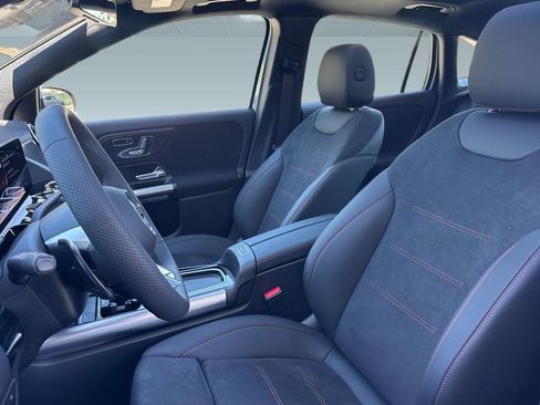 New 2026 Mercedes-Benz GLA 35 AMG 4MATIC image 20