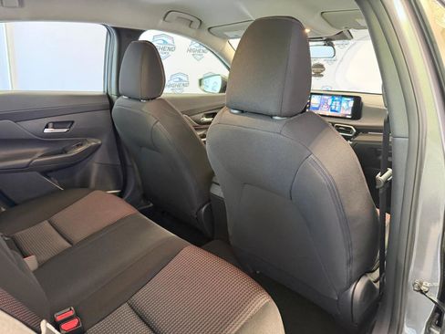 Used 2026 Nissan Sentra SR w/ Floor Mat Package FWD image 22