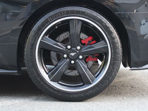 Used 2019 Ford Mustang Bullitt w/ Bullitt Electronics Package RWD image 32