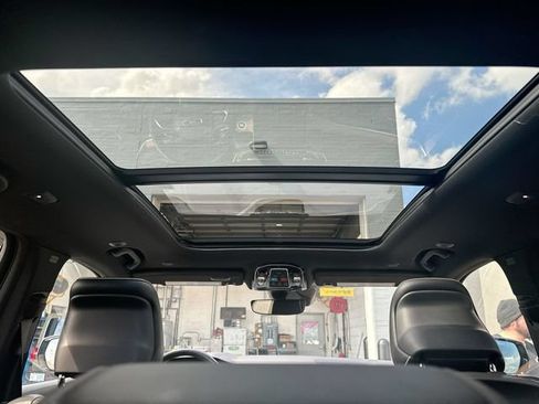 Used 2022 Jeep Grand Cherokee Summit w/ Luxury Tech Group V AWD/4WD image 24
