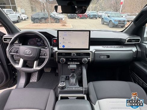 Certified 2025 Toyota Tacoma TRD Off-Road image 26