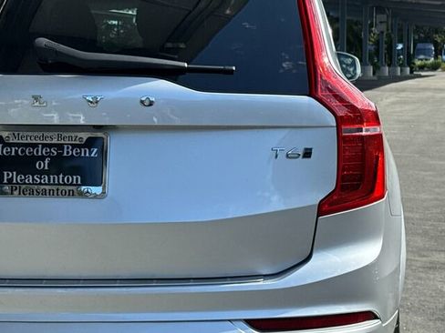 Used 2017 Volvo XC90 T6 Momentum w/ Vision Package image 36