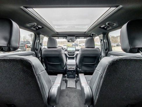 New 2026 Ford Explorer ST w/ Sun And Sound Package image 15