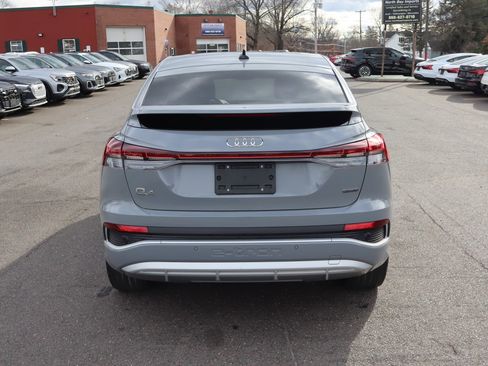 Used 2023 Audi Q4 e-tron Premium Plus w/ Premium Plus image 6